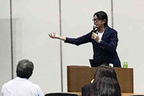 img-【2017年09月29日】全国賃貸住宅フェア大阪にて弊社代表が講演しました